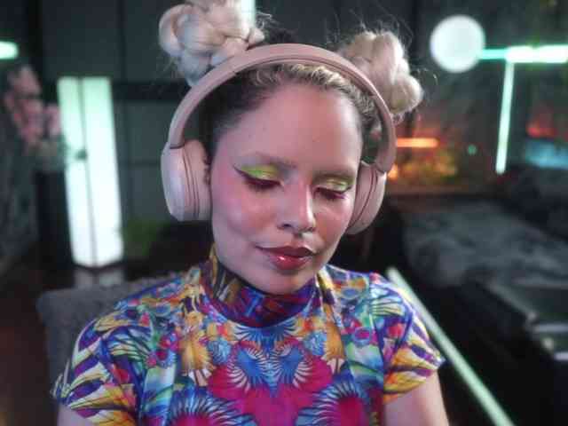 Alessa-Goreng webcam