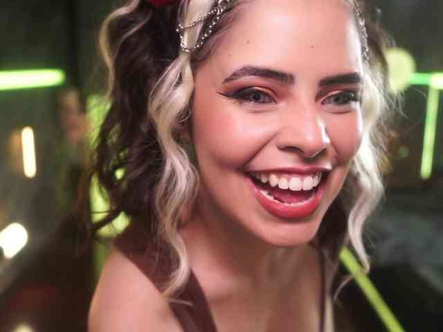 Alessa-Goreng webcam