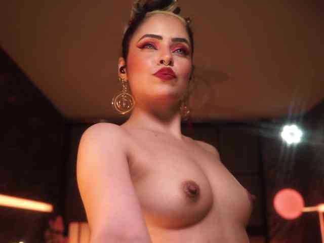 Alessa-Goreng webcam