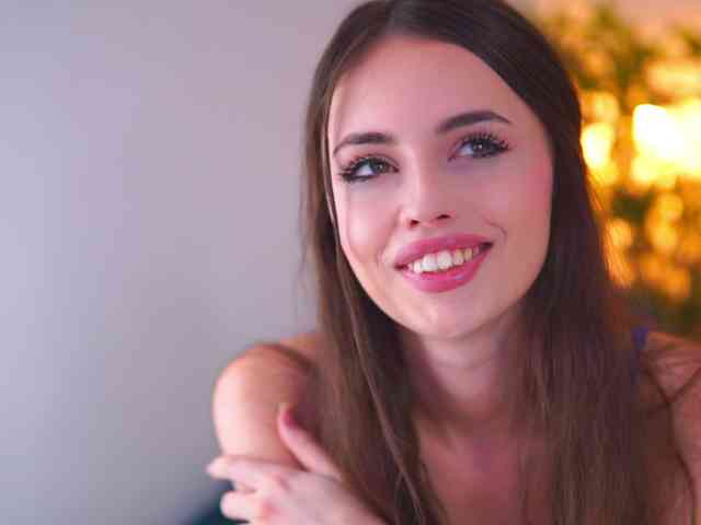 web cam sex LesaisMore