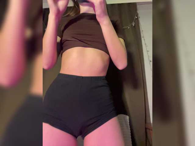 Saliss1's BongaCams show and profile