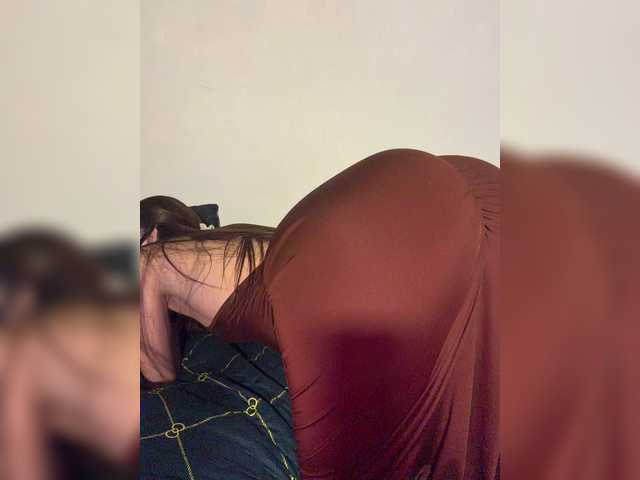 Saliss1's BongaCams show and profile