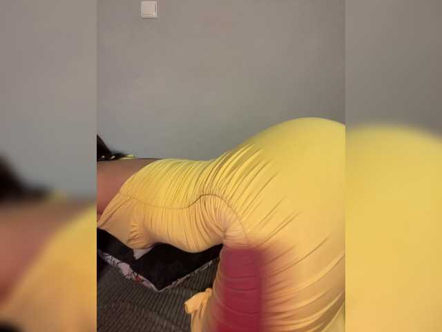 Saliss1's BongaCams show and profile