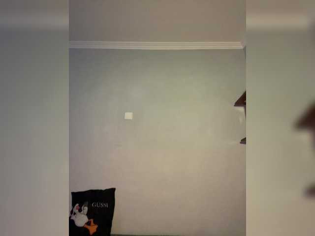 Saliss1's BongaCams show and profile