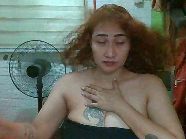 Jeansy23 webcam