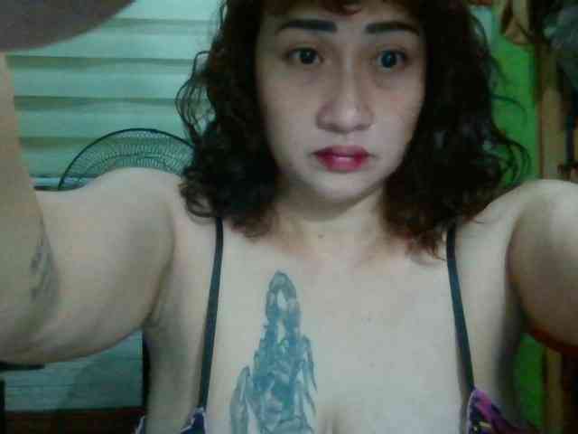 Jeansy23 webcam