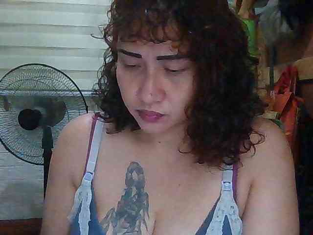 Jeansy23 webcam