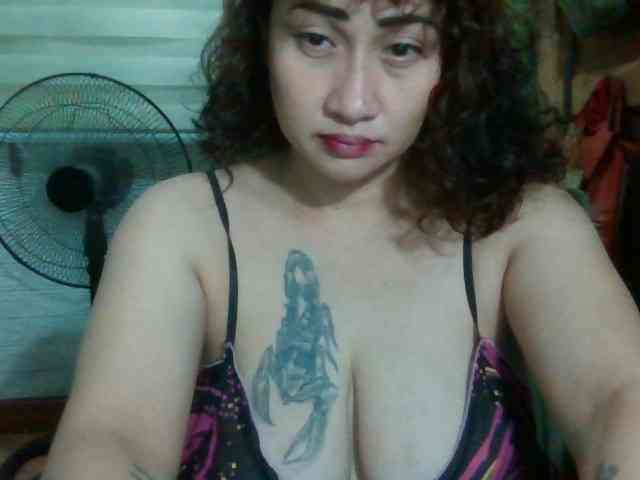Jeansy23 webcam