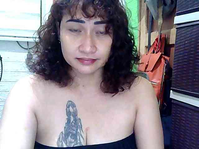 Jeansy23 webcam