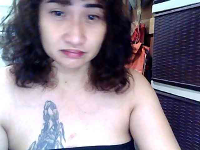 Jeansy23 webcam