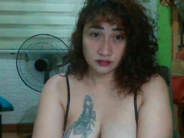 Jeansy23 webcam