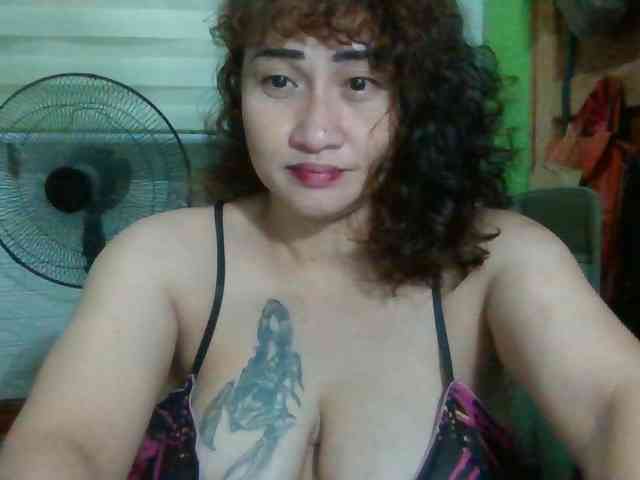 Jeansy23 webcam