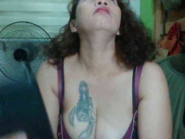 Jeansy23 webcam