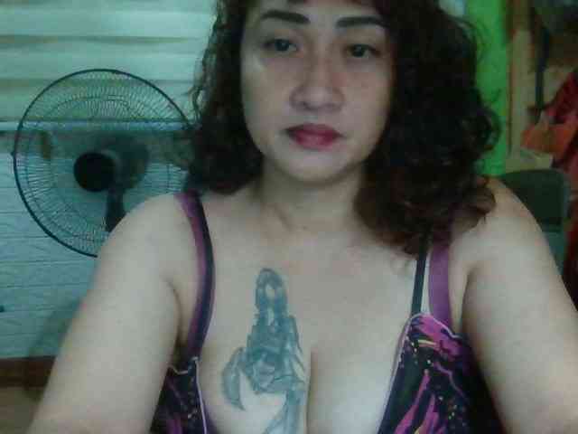 Jeansy23 webcam