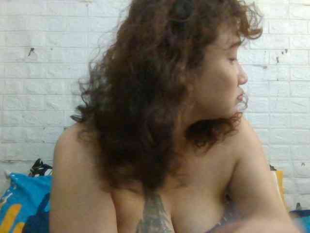 Jeansy23 webcam