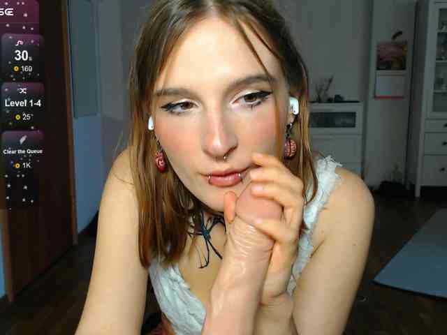 momorenaaa webcam