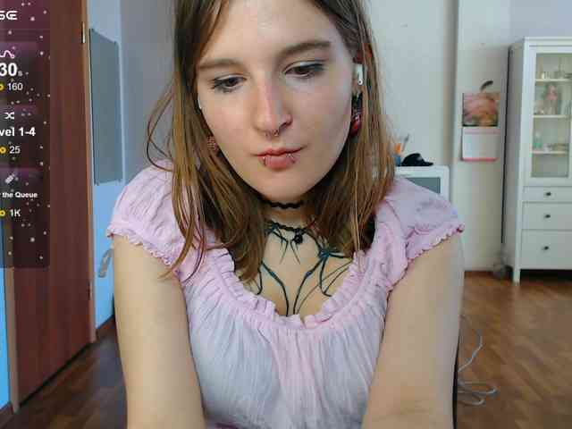 momorenaaa webcam
