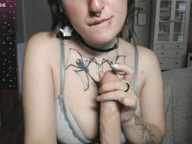 momorenaaa webcam