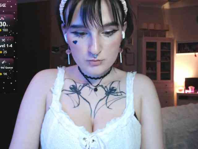 momorenaaa webcam