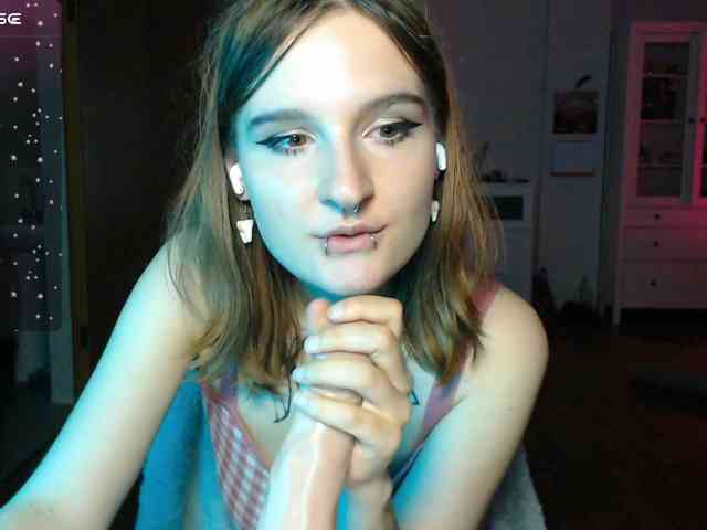 momorenaaa webcam