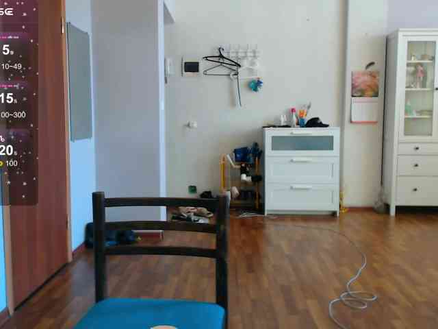 momorenaaa webcam