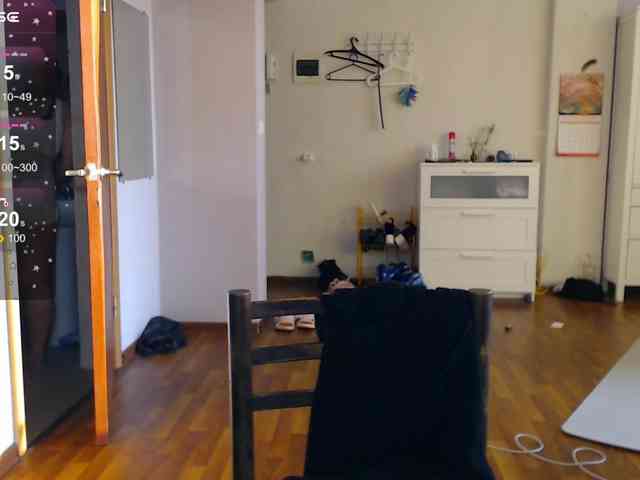 momorenaaa webcam