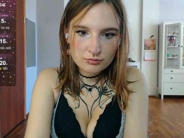 momorenaaa webcam