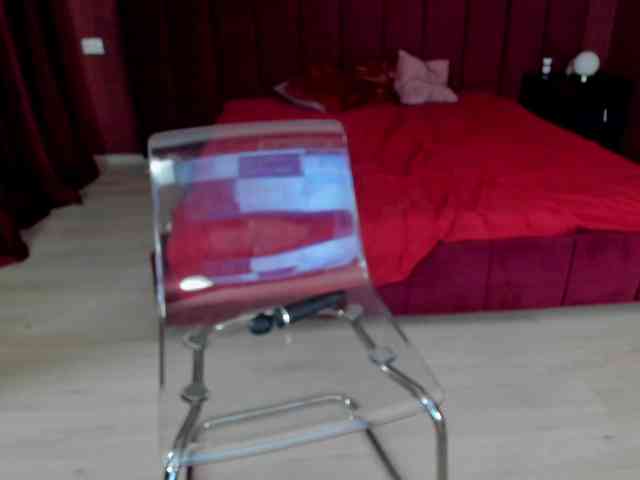 ExoticB3auty webcam