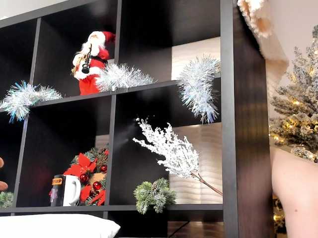 janne-mary's BongaCams show and profile