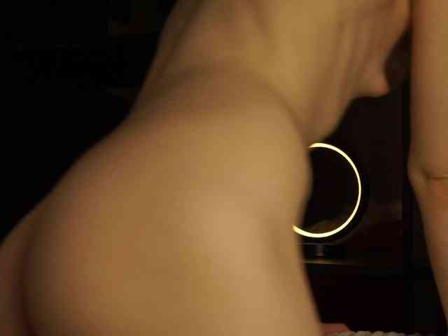 k1ss_me11 webcam