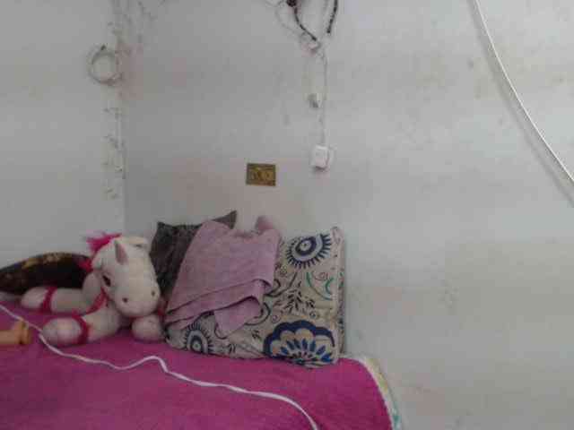 Saray-3 Live Webcam on BongaCams