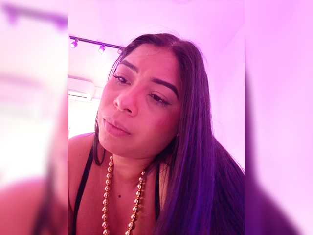 NickyCole's BongaCams show and profile