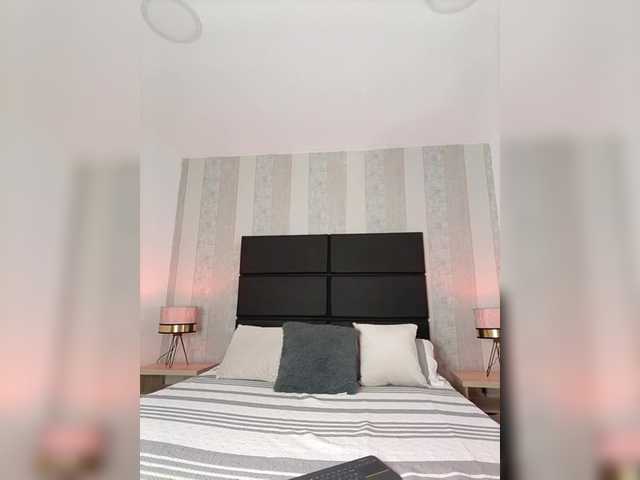 NickyCole's BongaCams show and profile