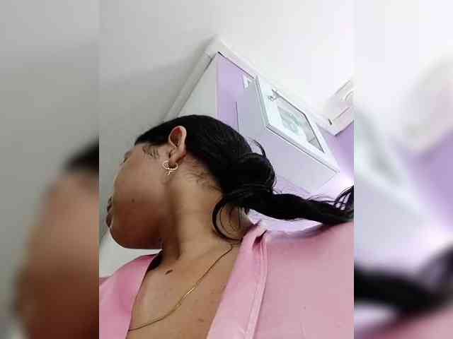 NickyCole webcam