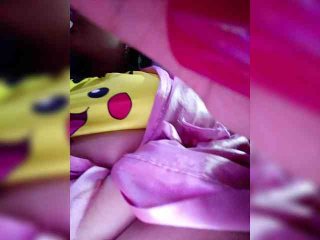 NickyCole webcam