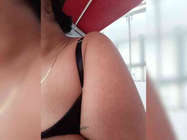 NickyCole webcam