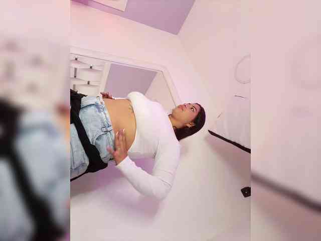 NickyCole webcam