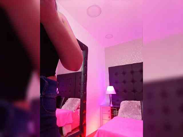 NickyCole webcam