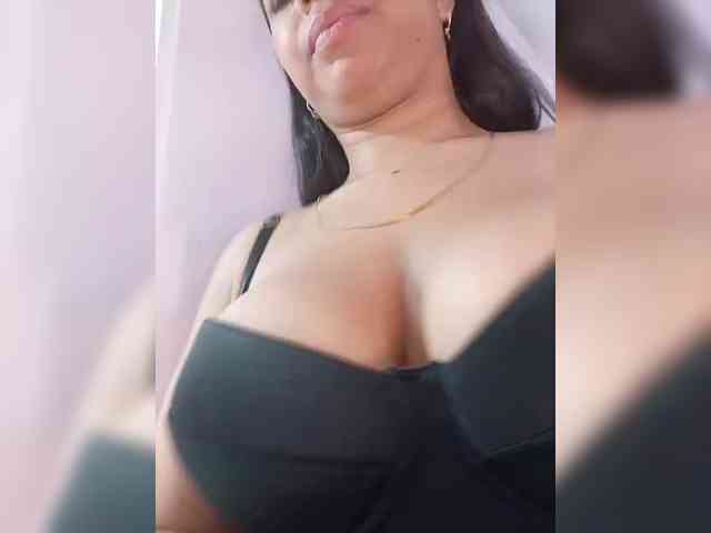 NickyCole webcam