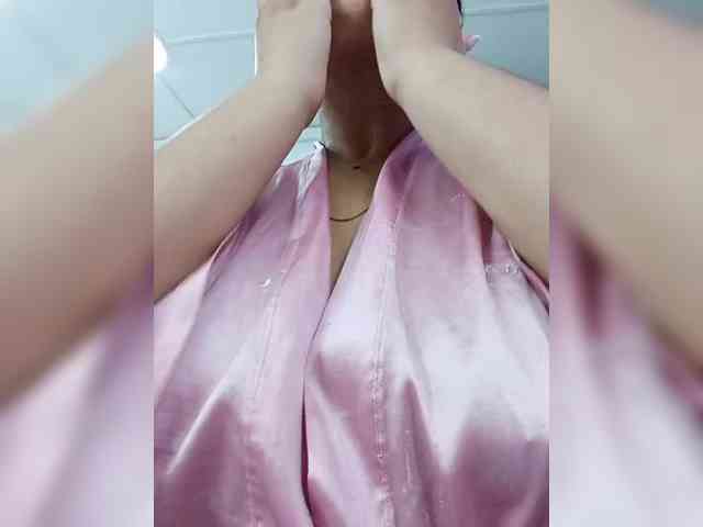 NickyCole webcam