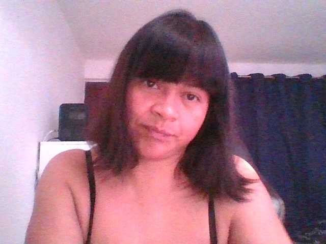 adri007 webcam bongacams model stream image