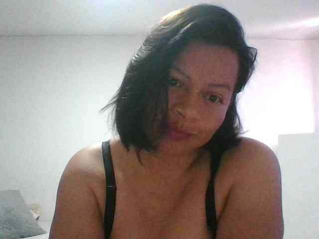 adri007 webcam