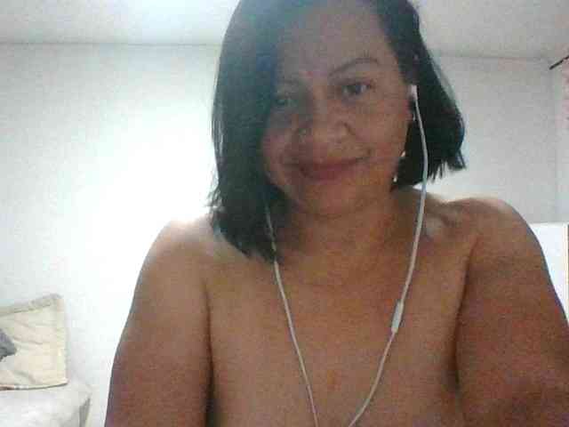 adri007 webcam