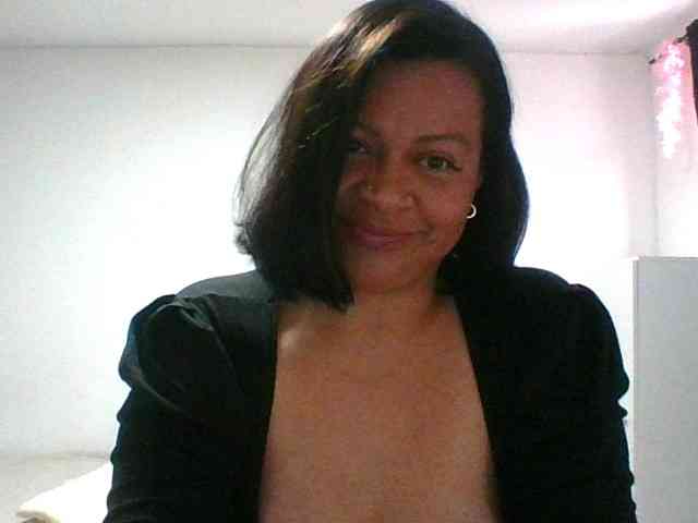 adri007 webcam