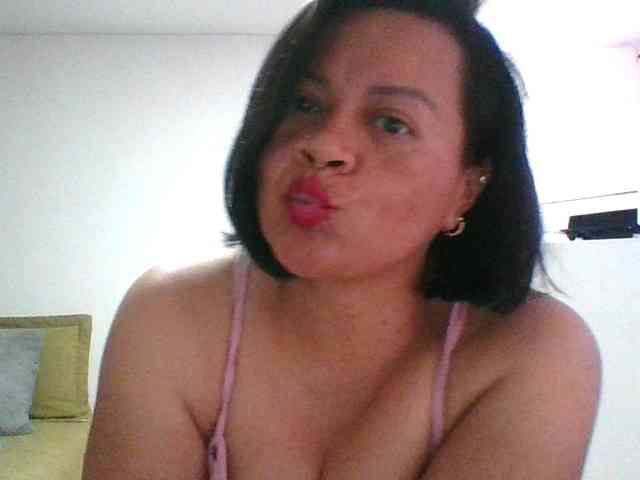 adri007 webcam