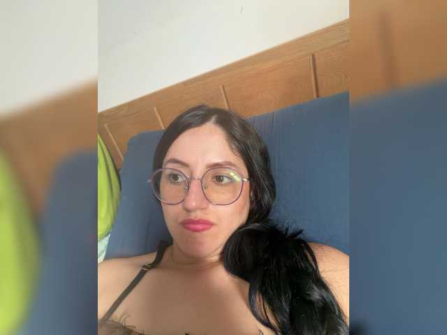 EvanShell1's BongaCams show and profile