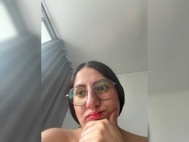 EvanShell1's BongaCams show and profile
