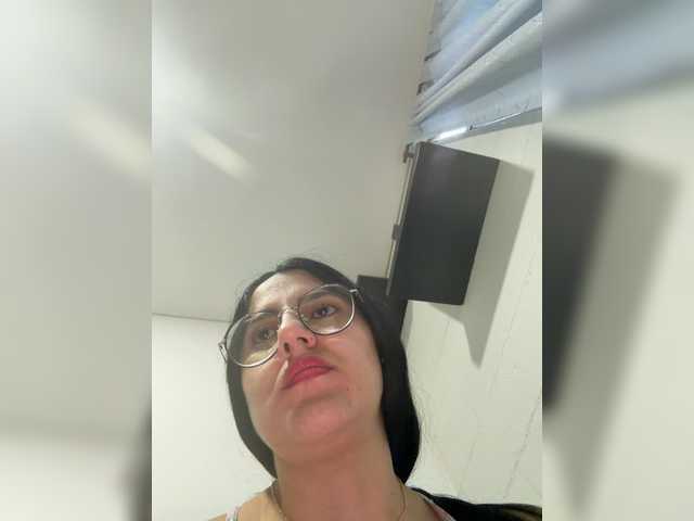 EvanShell1's BongaCams show and profile