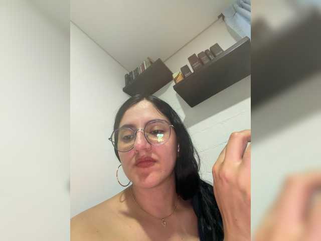 EvanShell1's BongaCams show and profile