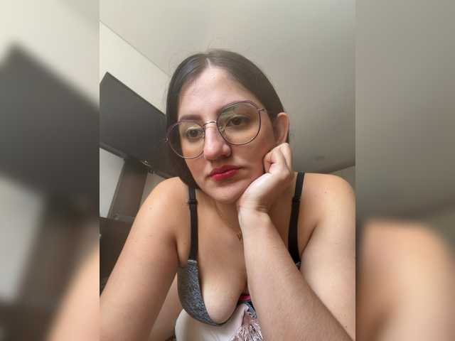 EvanShell1's BongaCams show and profile